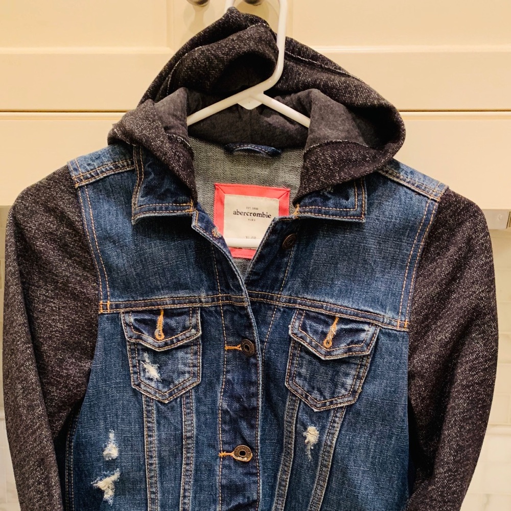Abercrombie Jean jacket/sweatshirt combo